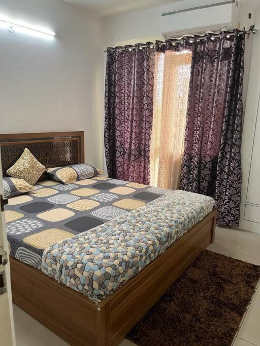Stellar Jeevan Greater Noida Exterior photo